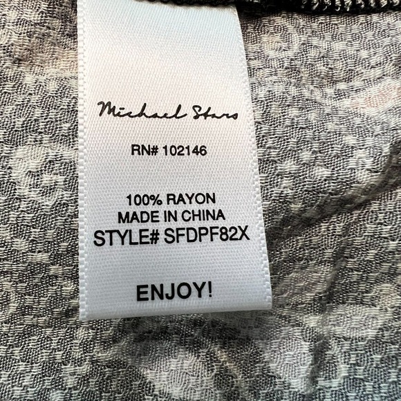 Michael Stars Women’s 2X Alexei Paisley BowTie Blouse Long Sleeve Rayon SFDPF82X - Picture 7 of 8